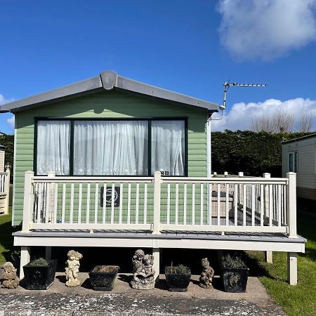 6 Berth Pet Friendly Caravan On Sandy Glade Berrow Exterior foto
